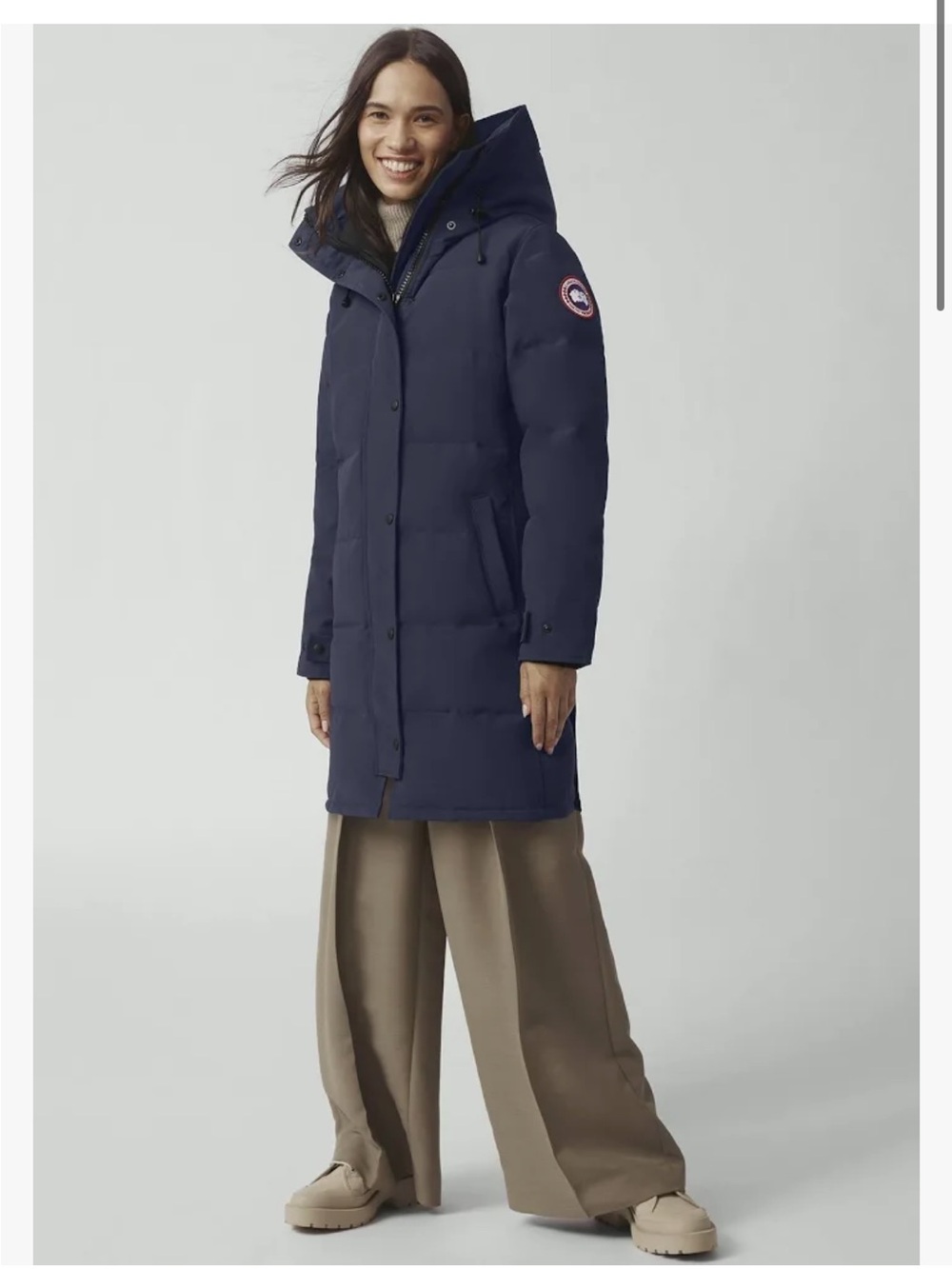 Canada Goose Navy Women’s Shelburne Down Parka with Fur-Trim Hood - Picture 5 of 10